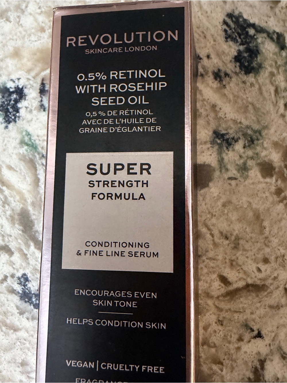 Revolution 0.5% Retinol with Rosehip Seed Oil - Super Strength Serum (Black)